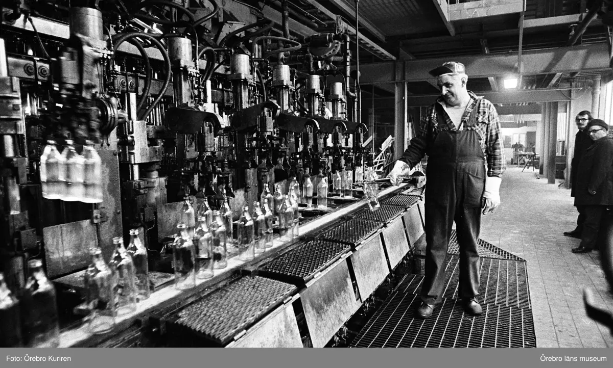 Hammars glasbruk. Nils Dehlin.
15 februari 1972
