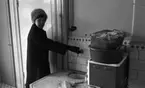 Bor på hotell, 11 december 1965