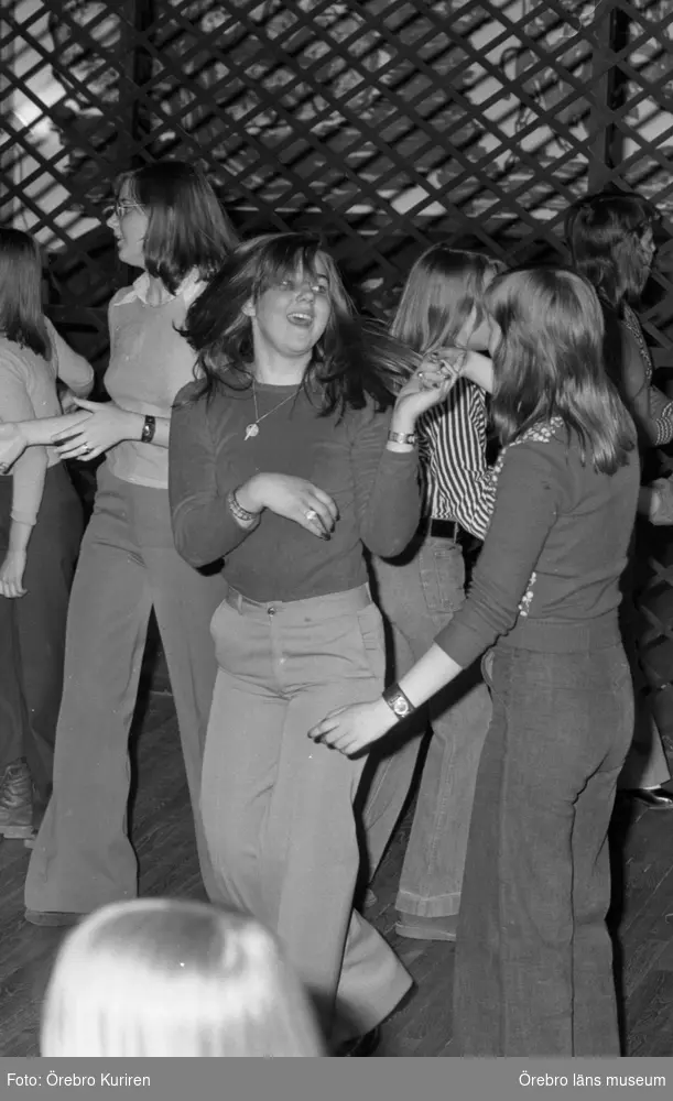 Discoteksdans, 1 april 1974