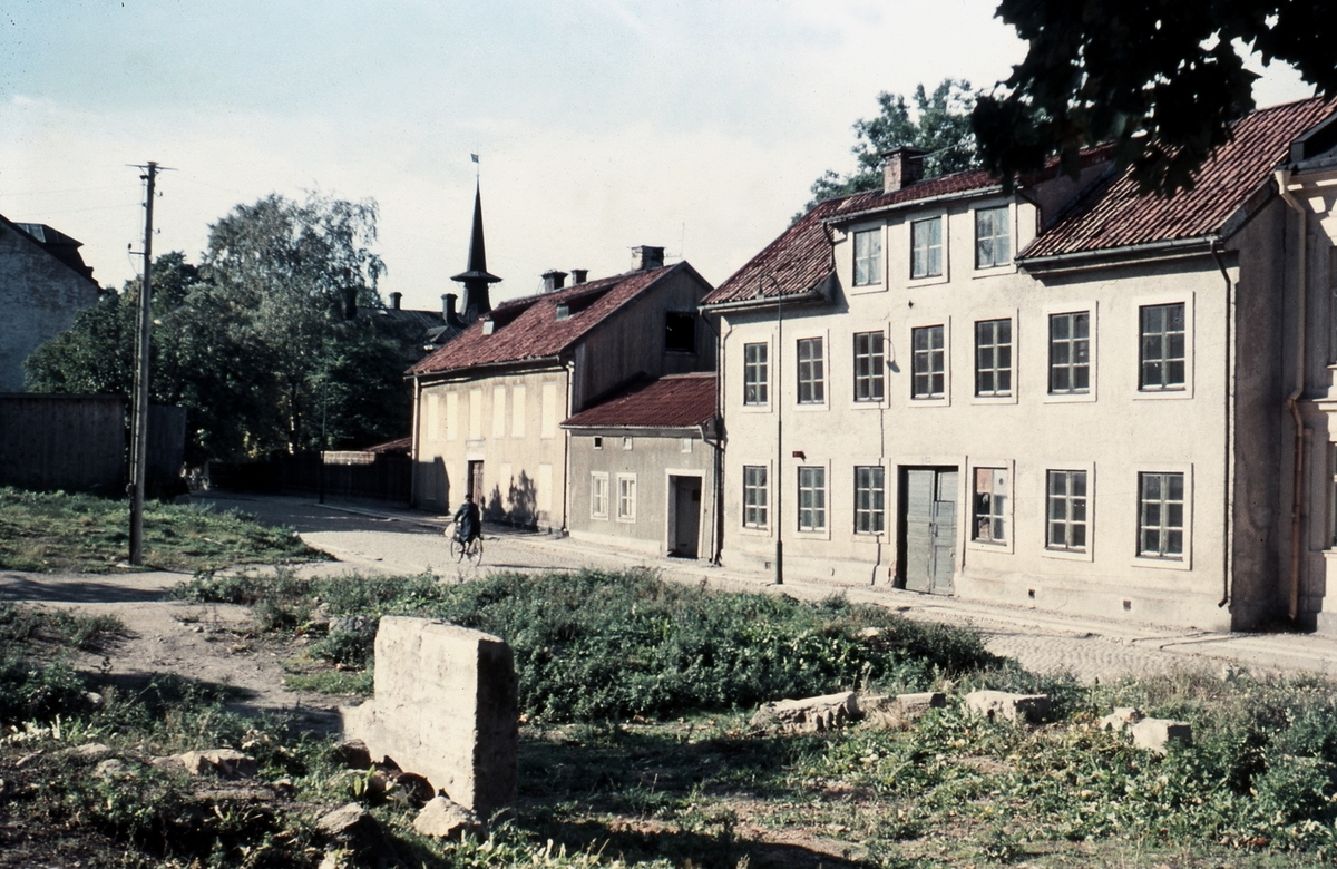 Kyrkogårdsg 30.