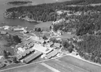 Flygfoto över Harge tegelbruk, Hammar.
Bilden tagen för vykort.