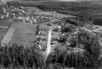 Flygfoto över Hällabrottet.
Bilden tagen för vykort.
Förlag: Avenbok, Hällabrottet.