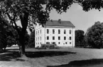 Göksholms Slott, Stora Mellösa.
Bilden tagen för vykort.
Förlag: Holm & Lundqvist.