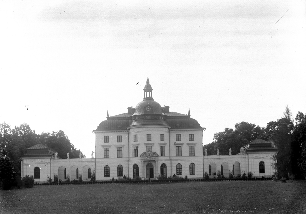 Bjärka-Säby slott. -Örebro läns museum / DigitaltMuseum