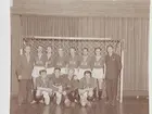 Handbollslag i Örebro, Idrottshuset 1948. Rynninge IK, seniorer- DM-mästare 1946. Stående fr.v:Torsten 'Totta'
Nordström, Lennart 'Sura' Andersson, Siver 
Jansson, Hans Lättman, Bertil Eriksson, Henrik
Lundqvist, Arthur Sjunnesson, lagl: Martin Albén.
Främre raden: Erik 'Lillis' Andersson, Sven-Olof 
'Henkan' Henriksson, Göte Edgren, Olle ' Bulta'
Andersson.