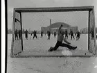 Bandy.
 ÖSK Jörgen Wasberg slår in en straff mot IFK Askersund.