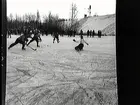 Situationsbilder från bandy mellan Grängesberg-ÖSK.