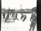 Bandy, Eyravallen.
ÖSK-Råsunda 10-1.
ÖSK-mål.