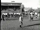 Fotboll. ÖSK - Reimersholm, alla spelare vandrar ut från planen.