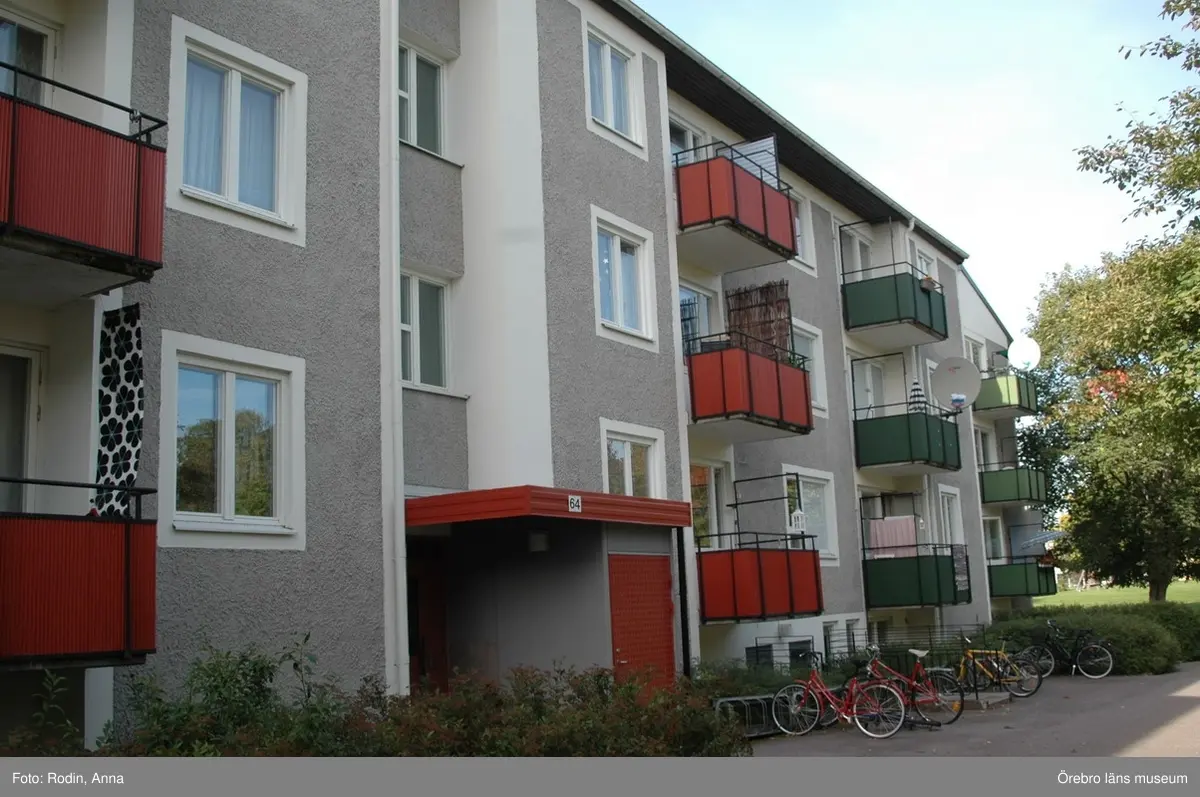 Bebyggelse i bostadsområdet Baronbackarna, Hjalmar Bergmansväg 64.