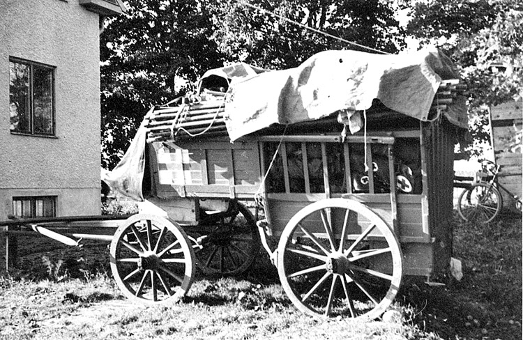 Östmark 1940, "Diligensen" sjukmaterieltransport.