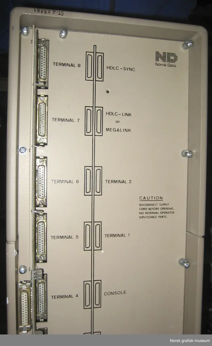Del av et fotosetteri. ND-100 Satellite.