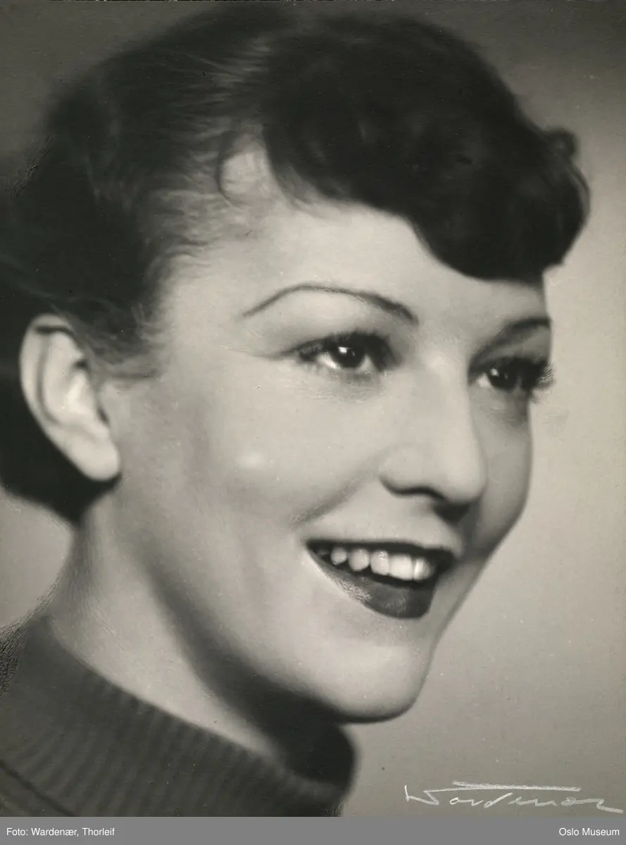 Else Heiberg. -Oslo Museum / DigitaltMuseum, image size:889x1200