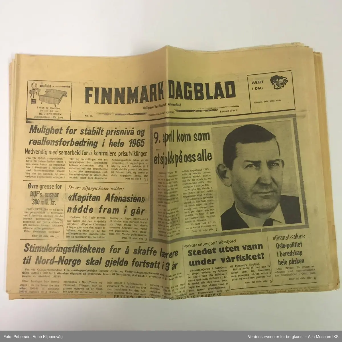 Form: Klassisk avisformat. To aviser.