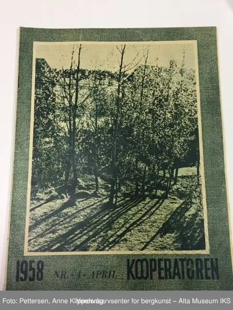 33 Ukeblad fra midten av 1950-tallet.