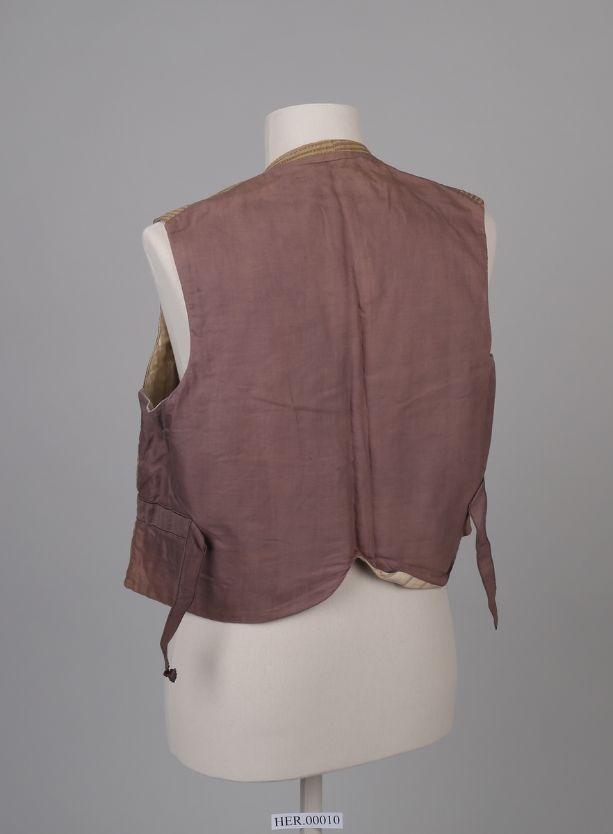 Herrevest med striper og spetter og beige for