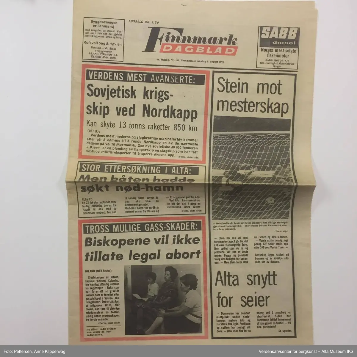 Omfatter: Norsk ukeblad nr.37/1972, Hjemmet nr.36/1972, Illustrert nr.14/1962, Fredhöis Skib o hoi nr.5/1959, Kvinner og klær nr.30/1954, Alle kvinners blad nr.42/1954, nr.46/1955, nr.36/1972, nr.37/1972, Se og hør nr.21/1984, Romantikk julenr.1970 og 1971, Barnehelg julen 1959, Lys - det illustrerte morsdagshefte 1960, Finnmark Dagblad 9/8 1976, 1/3 1979