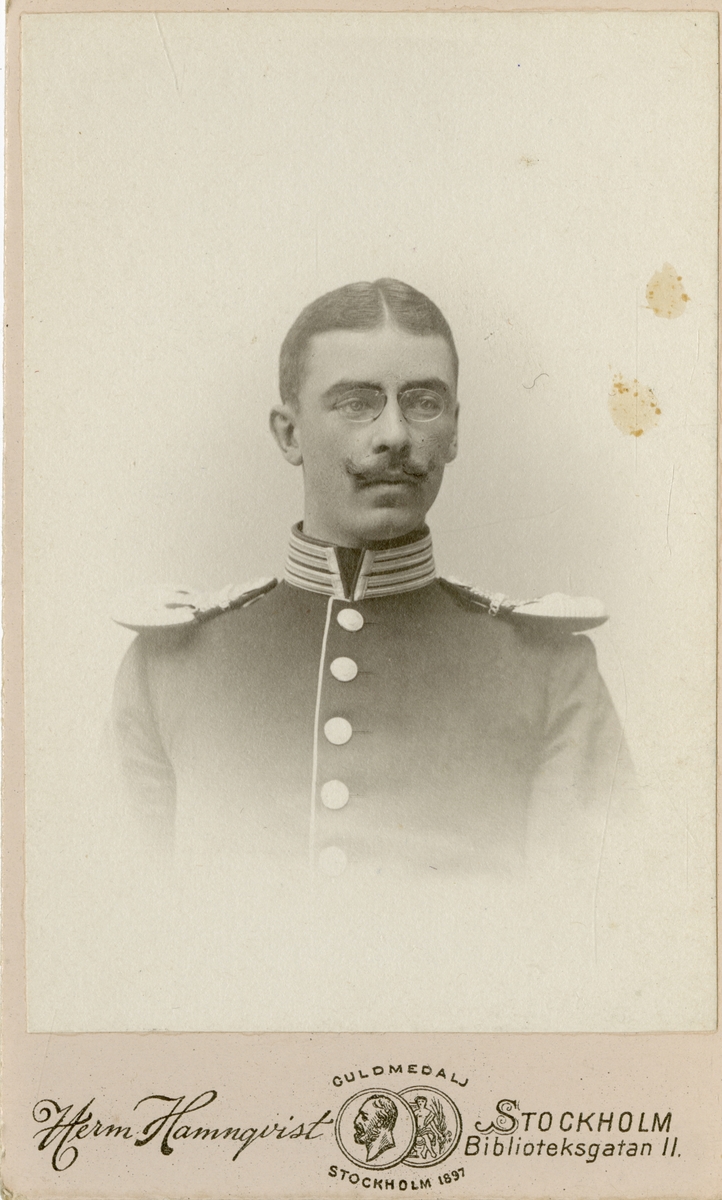 Porträtt av Axel von Arbin, officer vid Första livgrenadjärregementet I 4.