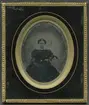 Ferrotyp. Föreställande fröken Widerberg, född omkring 1850, var givarens mors lärarinna.