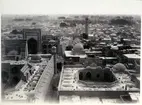 K.W.Hagelins fotoalbum, Baku-Nobels
Vy över Samarkand.
Bilden ingår i två stora fotoalbum efter direktör Karl Wilhelm Hagelin som arbetade länge vid Nobels oljeanläggningar i Baku.