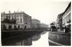 St Petersburg. Möjlgen Griboyedov kanal.
Bilden ingår i två stora fotoalbum efter direktör Karl Wilhelm Hagelin som arbetade länge vid Nobels oljeanläggningar i Baku.