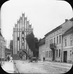 Skioptikonbild med motiv från Neubrandenburg. Stargarder Tor, port i stadsmuren.
Bilden har förvarats i kartong märkt: Resan 1912. Neubrandenburg. Text på bild: 