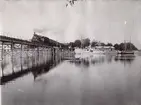 Hamnen och järnvägsbron, Linköping. Bild från tidskriften Hemmets bildmaterial.