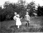 Henry och Ingrid Ljungqvist, Harry Thiel.