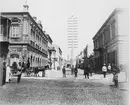 Stadsbild från Baku.
Bilden ingår i två stora fotoalbum efter direktör Karl Wilhelm Hagelin som arbetade länge vid Nobels oljeanläggningar i Baku.