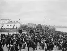 Industri- och Lantbruksutställningen i Karlstad 1903. Teaterbron en utställningsdag. Bild från tidskriften Hemmets bildmaterial.