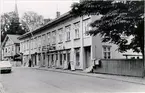 Kv. Gästgivaren, S:t Olofsgatan 3. Jouvins hotell revs 1965. Nybyggnad för S:t Olofs hus 1966.