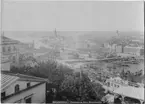 Panorama över Stockholm sett från Mosebacke, troligen 1883.