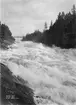 Imatrafallen i floden Vuoksen i Finnland. Med fotografiet vann fotografen pris i Paris 1892.