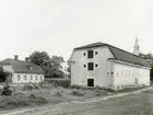 Gefle Manufaktur AB i Strömsbro. Före detta kronbränneri, vid fotograferingstillfället fungerade det som magasinsbyggnad.