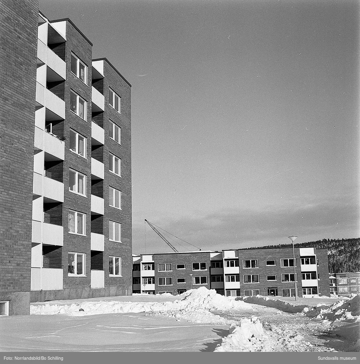 Byggbilder och exteriörer från bostadsområdena i Nacksta.