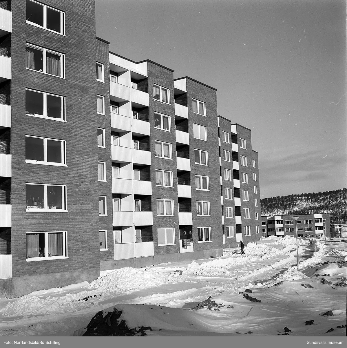 Byggbilder och exteriörer från bostadsområdena i Nacksta.