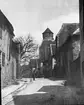 Skioptikonbild med motiv från Rothenburg.
Bilden har förvarats i kartong märkt: Rothenburg V. 1902