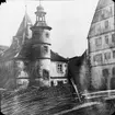 Skioptikonbild med motiv från Rothenburg.
Bilden har förvarats i kartong märkt: Rothenburg V. 1902.