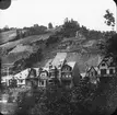 Skioptikonbild med motiv från  St. Goar eller Koblez.
Bilden har förvarats i kartong märkt: Resan 1904. St. Goar. Koblez.