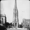 Skioptikonbild med motiv av Basilique Saint-Michel, Bordeaux.

Bilden har förvarats i kartong märkt: Höstresan 1907. Helsingborg 3. Göteborg 1. Köpenhamn 2. N:3. Text på bild: 