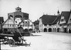 Skioptikonbild med motiv från Donaueschingen.
Bilden har förvarats i kartong märkt: Resan 1908. Donaueschingen 7. XV.

En stor del av staden förstördes i en brand 1908.