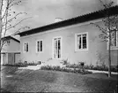 Bild från Ingenjör P. Wretblads material för Bygge och Bo-utställningar.
Hus, Lidingö, 1925.