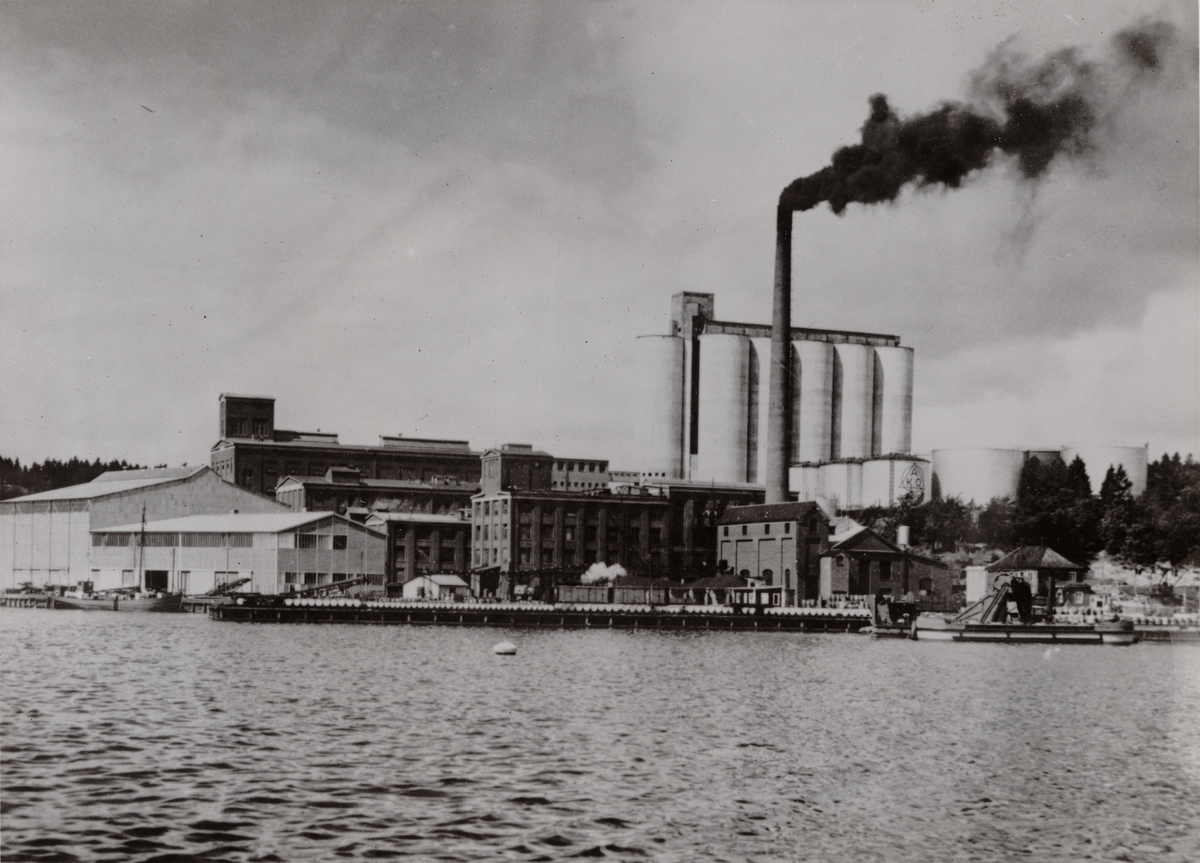 AB Karlshamns Oljefabriker i Blekinge 1944.