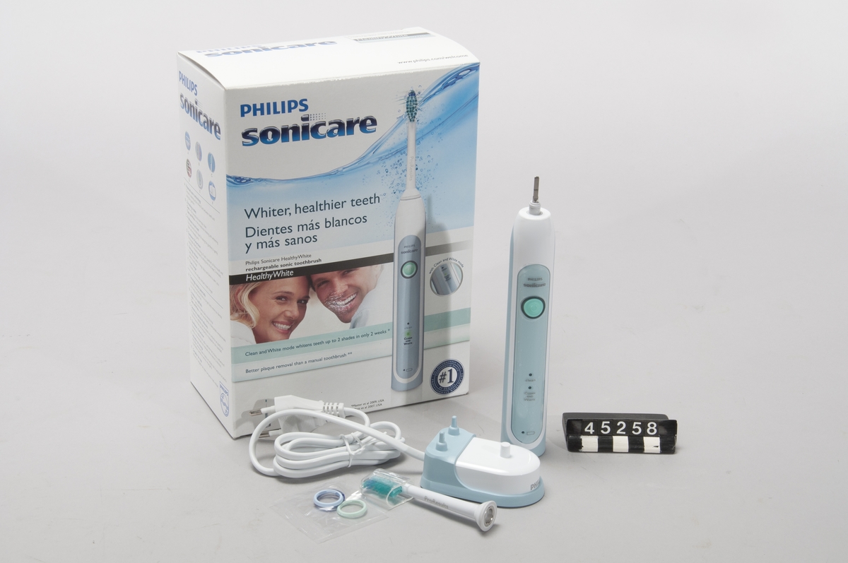 Elektrisk tandborste Philips Sonicare modelll HX6711/02 märkt HX6710 110905  Med laddare  100-240V ac 50-60 Hz, 0,4-1,4W Obegagnad, i originalkartong  Borste märkt "Pro Results".