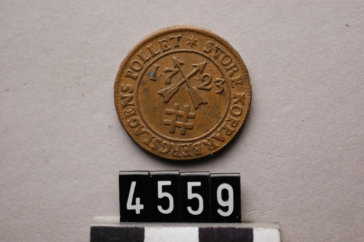 Myntpollett av koppar.