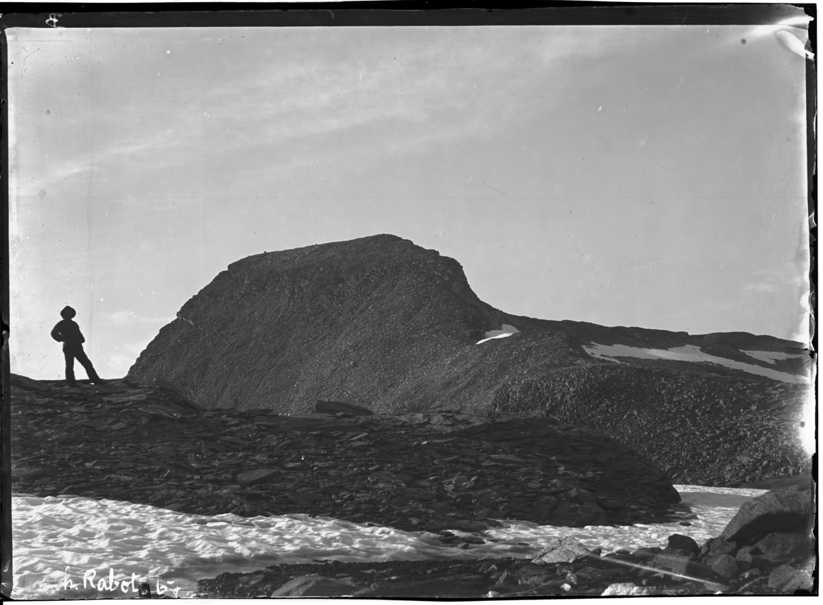 "Toppen av Strandtind sett sydfra", sannsynligvis 1883