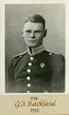 Porträtt av Gustav Ivar Backlund, officer vid Göta livgarde I 2.
Se även bild AMA.0006931.