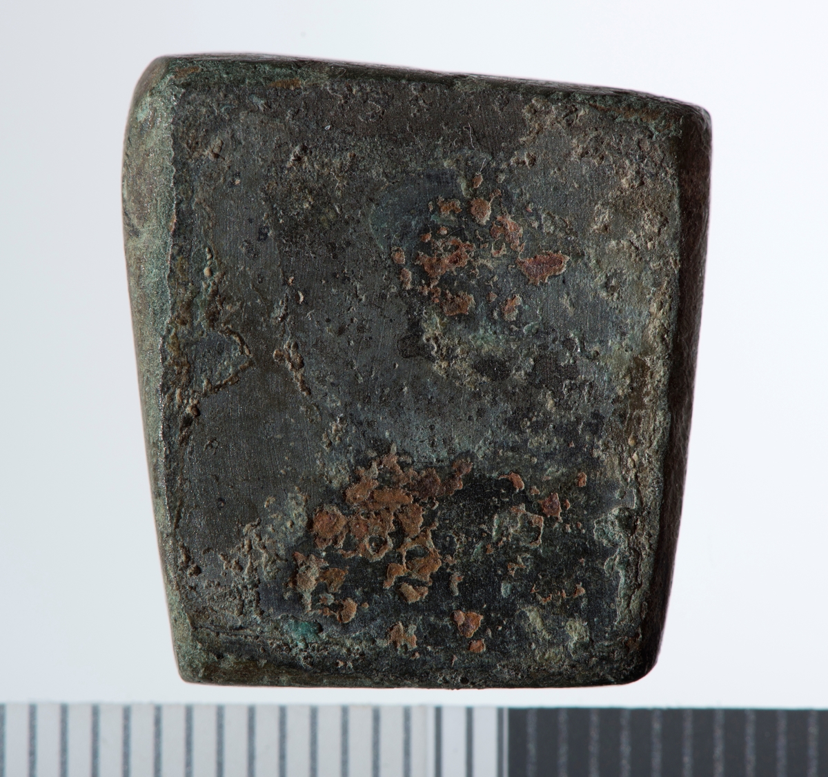 Ene siden: Kronestempel.