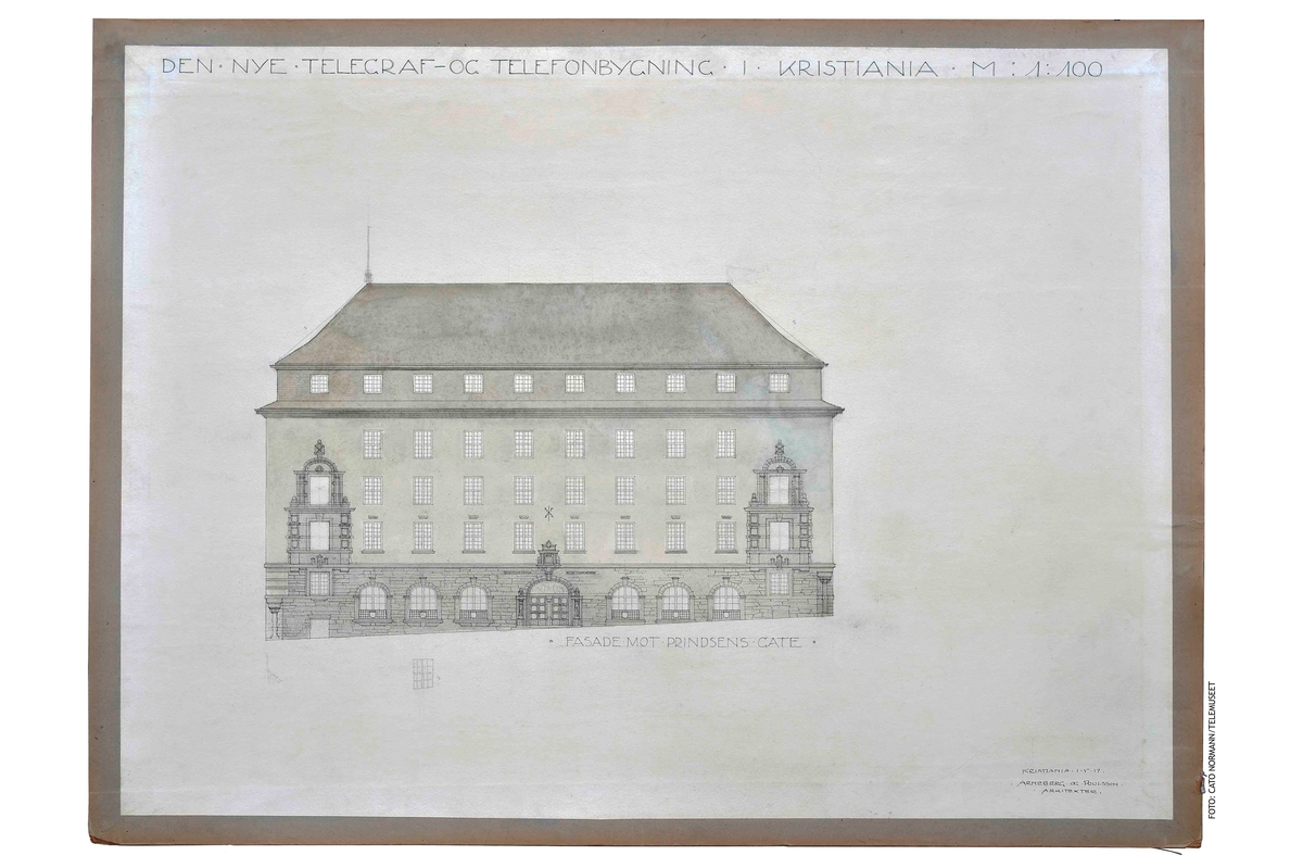 Telegrafbygningen i Oslo er tegnet av arkitektene Magnus Poulsson og Arnstein Arneberg i 1916. Stilmessig kan bygget betegnes som nasjonalromantisk/jugend. Av spesiell antikvarisk interesse er fasadene kledd og utsmykket med hugd granitt, i tillegg til hovedtrappen i marmor med den gedigne lysekronen og publikumsekspedisjonen med inngangspartiet og taket samt Telegrafstyrets kontorer i 3. etasje. Innvendig er bygget så og si fritt for treverk. Det skulle være et brannsikkert monumentalbygg, som skulle hegne om det som tidlig i 1920-årene var landets viktigste nervesenter. Det er brukt norsk marmor i alle trapper og på gulv i fellesarealene, og ornamenter er hugd i stein eller støpt i betong. Bygget huser Norges kanskje største lyekrone - en messinglysekrone i hele seks etasjer mindt i trappeløpet. 