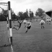 Fotbollsmatch, Forward - Vara 2 - 2.
16 augusti 1955